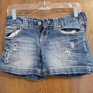 Maurices shorts size 1/2 junior women cuffed distressed blue mid wash denim
